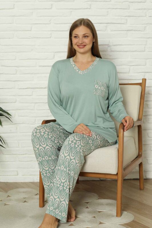 Büyük Beden Kadın Pijama Takımı - Yeşil V Yaka Uzun Kollu Likralı Kumaş 2824UYB - 2
