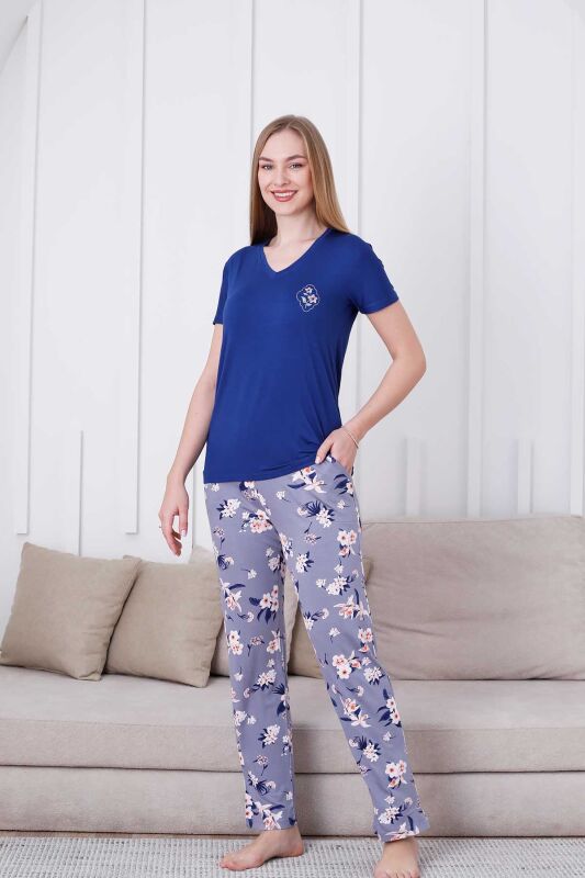 Çiçek Desenli Kadın Pijama Takımı - V Yaka Likralı Viskon Kısa Kollu 2837KY - 3