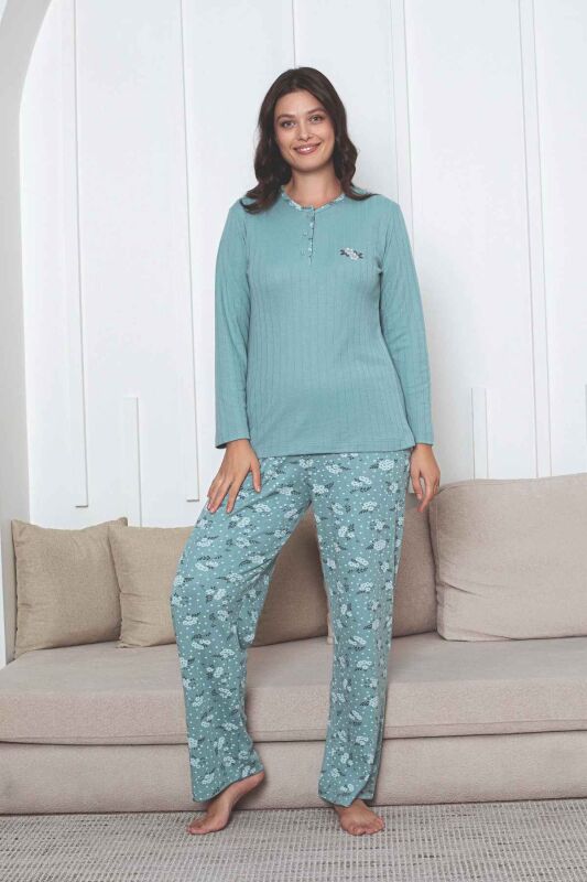 Çiçek Desenli Kadın Pijama Takımı - Yeşil Nakışlı Kışlık Şardonlu İnterlok 2879UK - 2