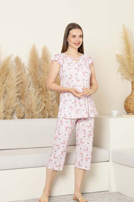 Desenli Kadın Pijama Takımı - Bahar Çiçekleri Fırfırlı kol Likralı Viskon Bermuda 2840B - 3