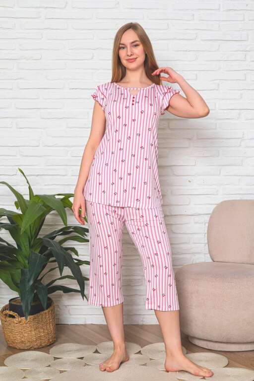 Desenli Kadın Pijama Takımı - Çizgili Kiraz Fırfırlı Kol Likralı Viskon Bermuda 2840B - Alimer