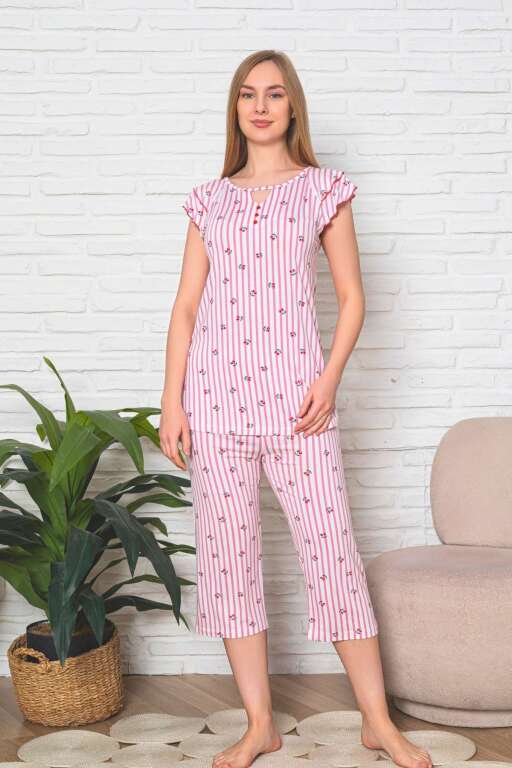 Desenli Kadın Pijama Takımı - Çizgili Kiraz Fırfırlı Kol Likralı Viskon Bermuda 2840B - 2