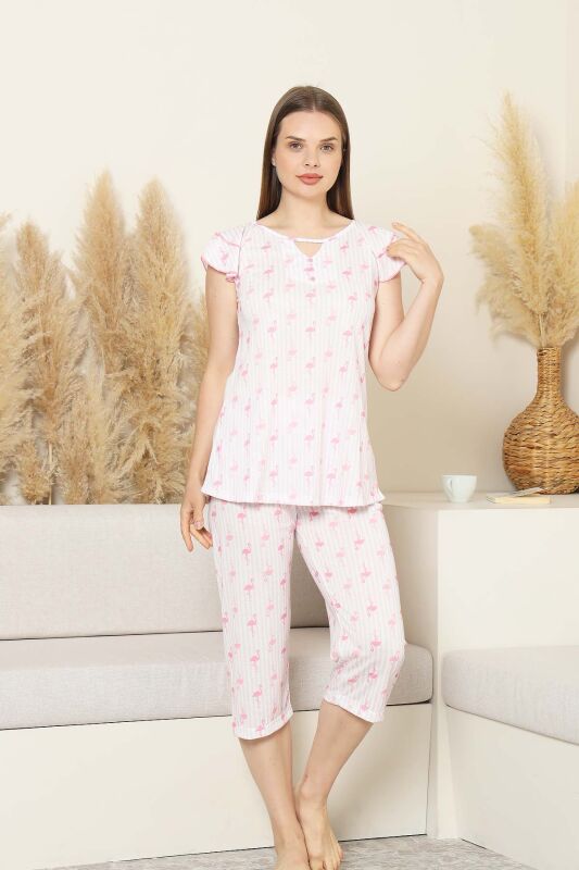 Desenli Kadın Pijama Takımı - Kuğu Fırfırlı kol Likralı Viskon Bermuda 2840B - 2