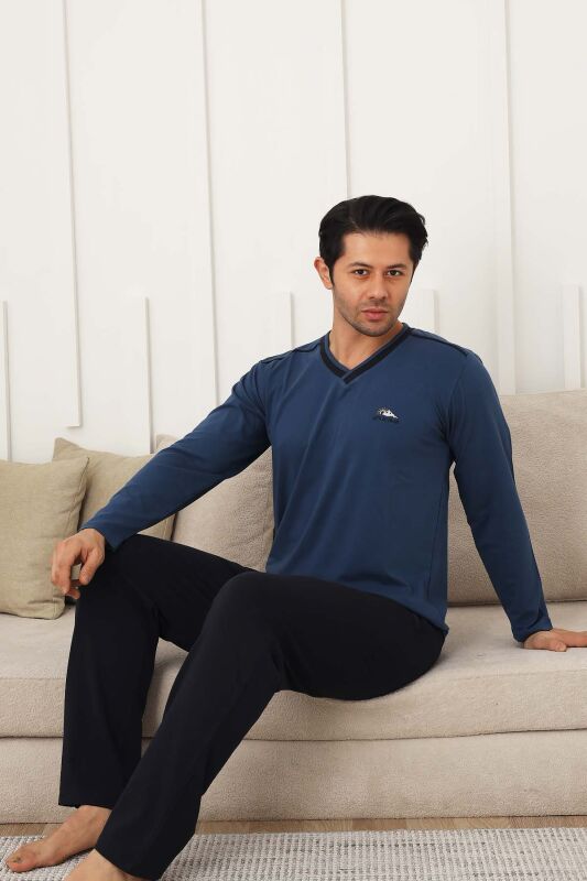 Erkek Pijama Takımı - İndigo Arma Nakışlı Likralı V Yaka Uzun Kollu Penye 1212UY - 3