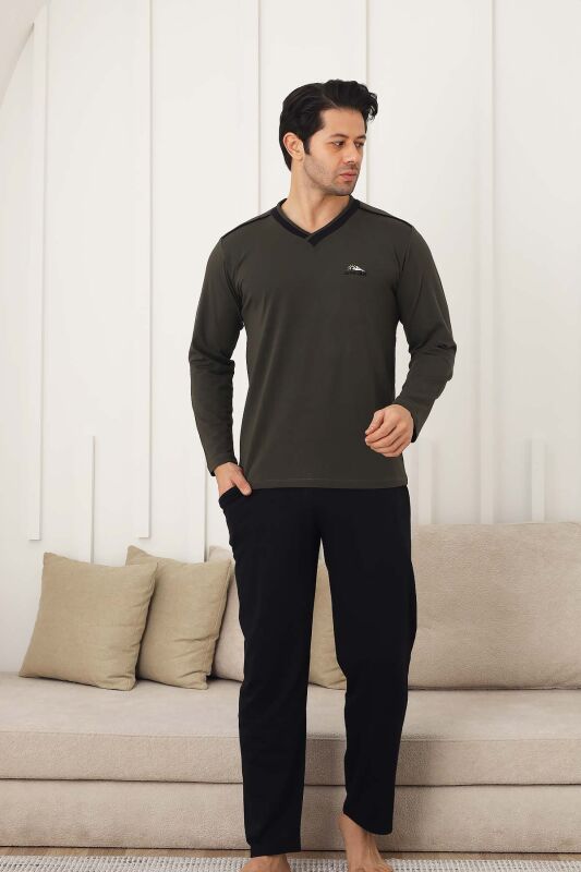 Erkek Pijama Takımı - Yeşil Arma Nakışlı Likralı V Yaka Uzun Kollu Penye 1212UY - 1