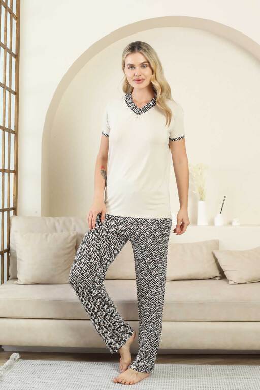 Etnik Desenli Kadın Pijama Takımı - Bej V Yaka Kısa Kollu Bambu Likralı 2866KY - 1