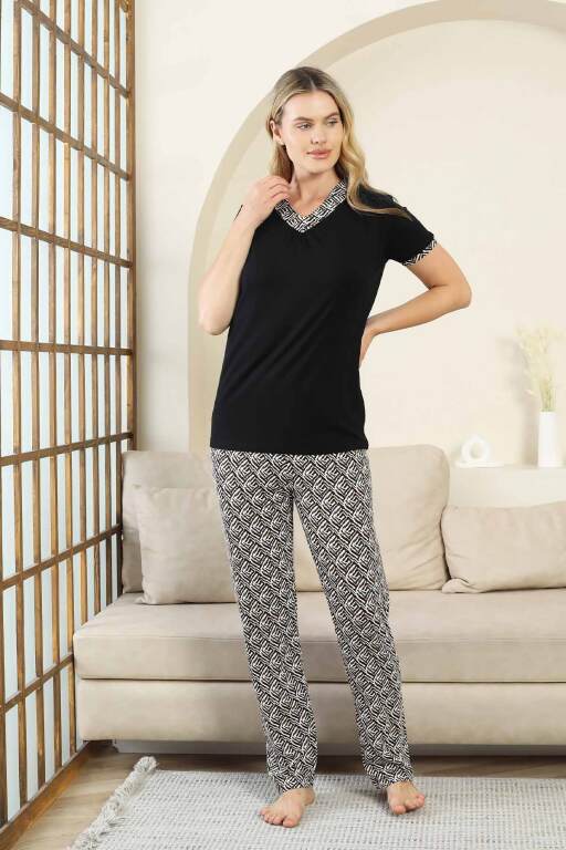 Etnik Desenli Kadın Pijama Takımı - Siyah V Yaka Kısa Kollu Bambu Likralı 2866KY - 3