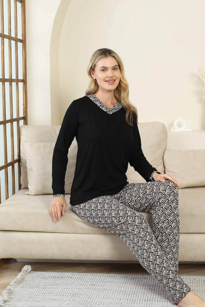 Etnik Desenli Kadın Pijama Takımı - Siyah V Yaka Uzun Kollu Bambu Likralı 2866UY - 2