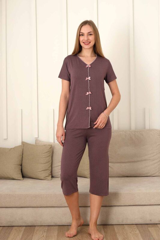 Fiyonklu Kadın Pijama Takımı - Gülkurusu Puantiyeli Kapri Likralı 2828B - 1