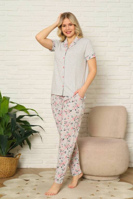 Kadın Pijama Takımı - Gri Gül Desenli Önden Düğmeli Kısa Kollu Likralı Penye 2873KY - Alimer