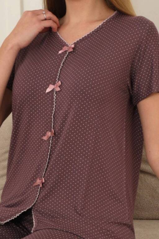 Kadın Pijama Takımı - Gülkurusu Puantiyeli Önden Düğmeli Bermuda Likralı 2828B - Alimer (1)