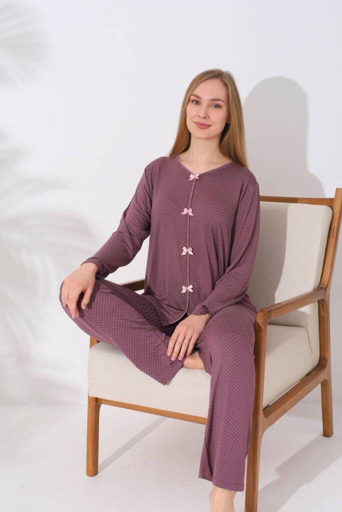 Kadın Pijama Takımı - Gülkurusu Puantiyeli Önden Düğmeli Uzun Kollu Likralı 2828UY - 2