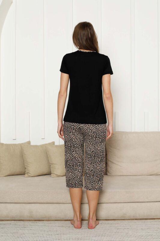 Leopar desenli Kadın Pijama Takımı - Fiyonk Nakışlı Kapri Likralı 2805B - 5