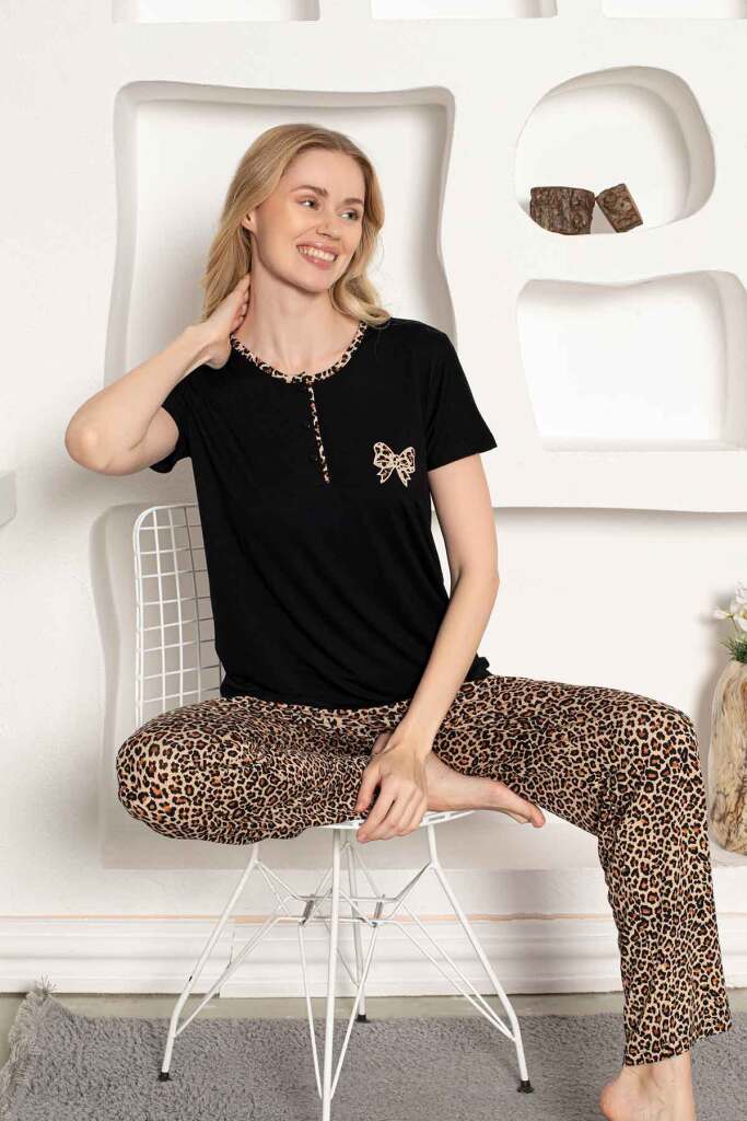 Leopar desenli Kadın Pijama Takımı - Fiyonk Nakışlı Likralı 2805KY - 2