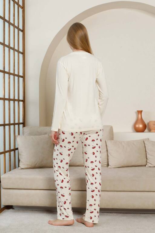 Mantar Desenli Kadın Pijama Takımı - Ekru V Yaka Likralı Viskon Uzun Kollu 2847UY - 4