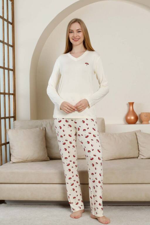 Mantar Desenli Kadın Pijama Takımı - Ekru V Yaka Likralı Viskon Uzun Kollu 2847UY - 3