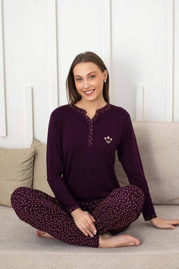 Nakışlı Kadın Pijama Takımı - 3 Düğmeli Uzun Kol Likralı Bambu Viskon 2838UY - 2