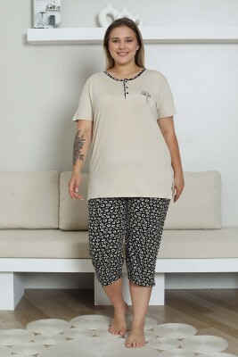 Nakışlı Kadın Pijama Takımı - Bej Büyük Beden Bermuda Kısa Kol Likralı Bambu Viskon 2857BB - 3