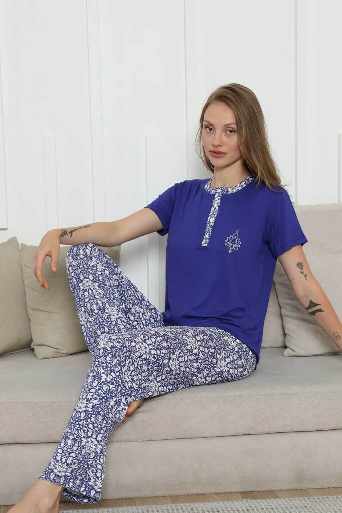 Nakışlı Kadın Pijama Takımı -Saks Mavi Etnik Desenli Kısa Kol Likralı Rink Viskon 2865KY - 2