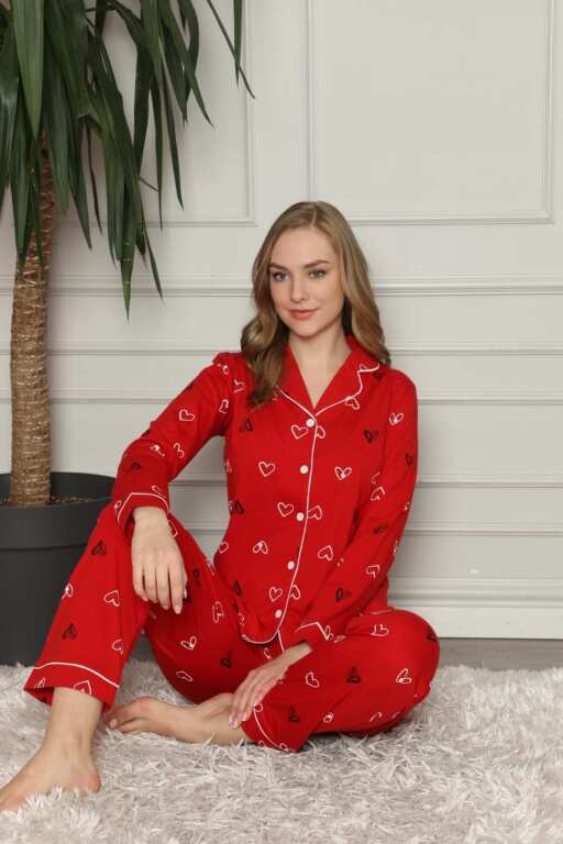 Önden Düğmeli Kadın Pijama Takımı - Kırmızı Kalp Desenli Penye 2581UY - Alimer (1)
