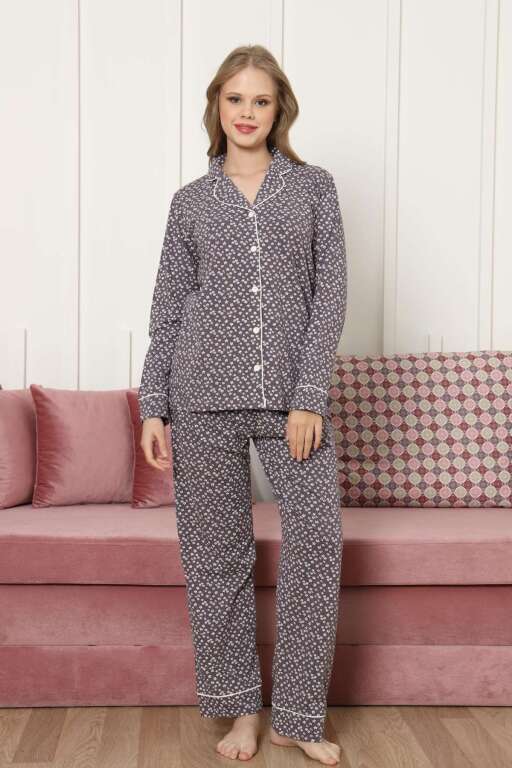Önden Düğmeli Kadın Pijama Takımı - Mürdüm Papatya Desenli Uzun Kollu Likralı Pamuk 2886UKL - Alimer