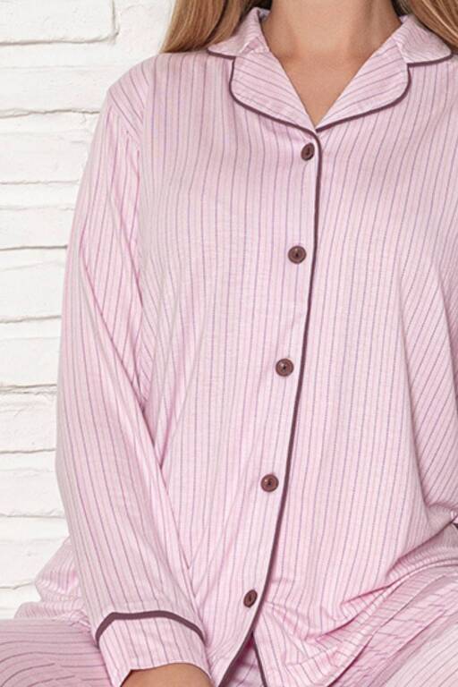 Önden Düğmeli Kadın Pijama Takımı - Pembe Çizgili Desenli Uzun Kol Likralı Rink Viskon 2507UY - 2