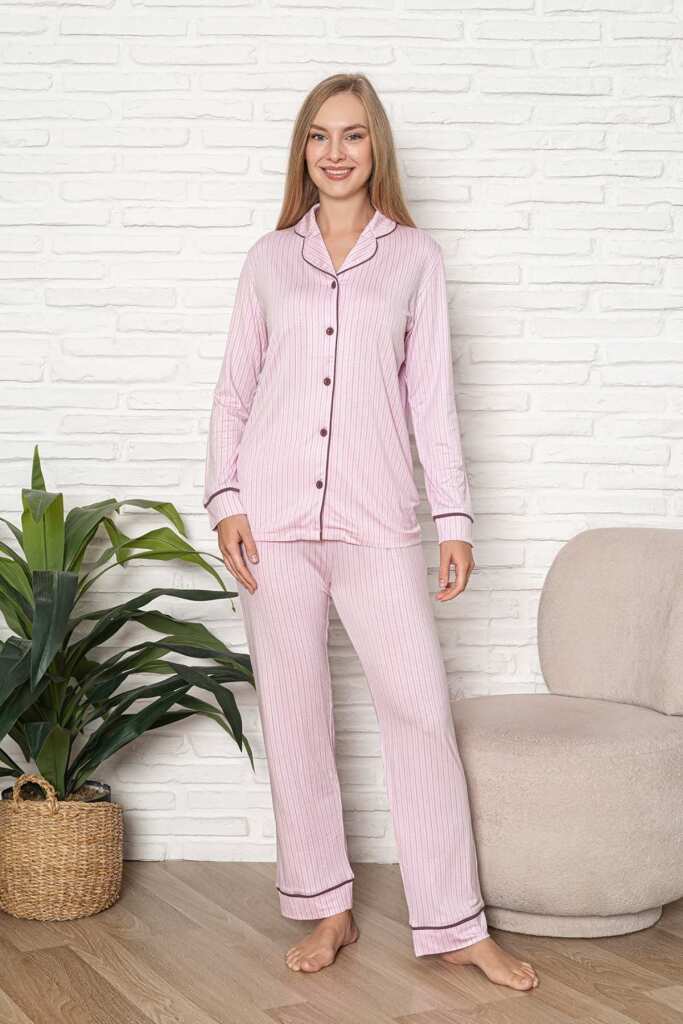 Önden Düğmeli Kadın Pijama Takımı - Pembe Çizgili Desenli Uzun Kol Likralı Rink Viskon 2507UY - 1