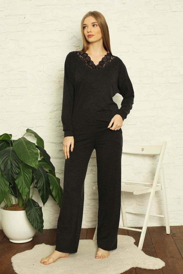 Siyah V Yaka Soft Dantelli Kışlık Likralı Yün Viskon Pijama Takımı 2688 - 3