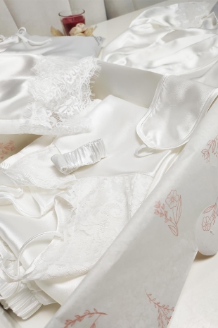 White Silk Saten 8 Pieces Bridal Set 8000MS - 10